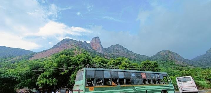 Sri Thirumalairayar (Aranganathar) Temple, Kombai